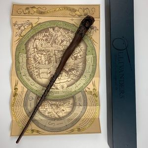 Universal Studios Interactive Alder 4 Ollivander Snakehead Wand